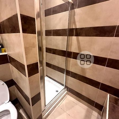Kendras Home Manchester Dış mekan fotoğraf